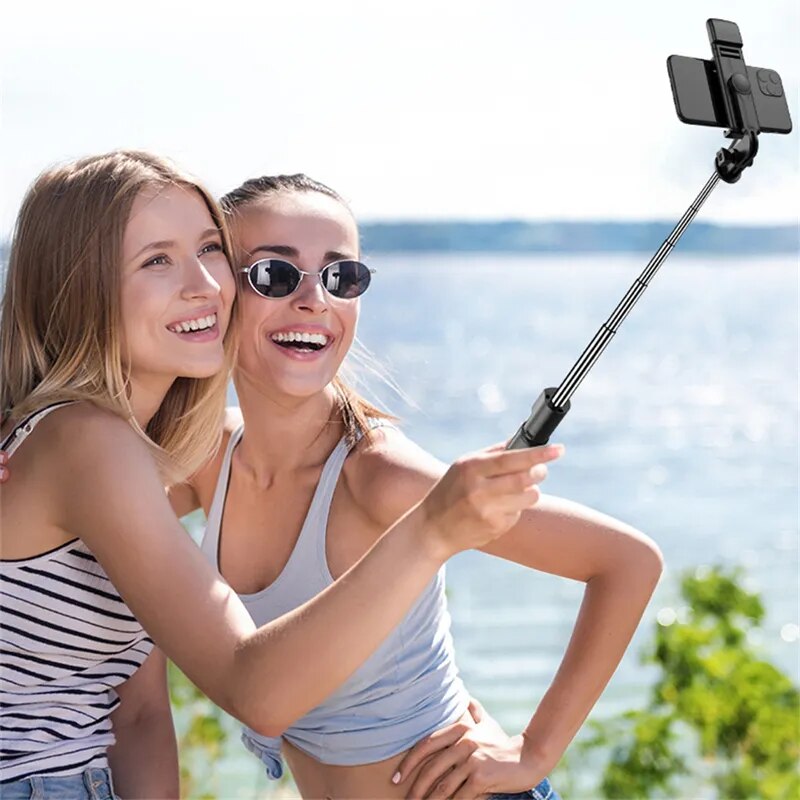 New Wireless Bluetooth Selfie Stick Remote Shutter Tripod with Fill Light